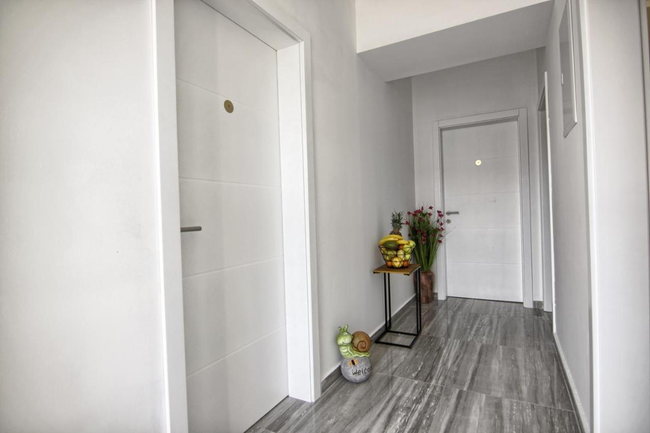 Rooms Dragica Pakostane Exterior photo